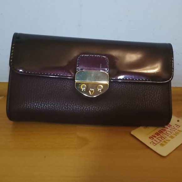Clarks 'Rico Chantal Burgundy' Combi Wallet - Stylish Purple, New with Tags! - Picture 16 of 16